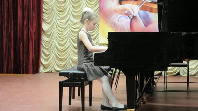 Казанцева Дарья, 8 лет А Гречанинов «Мазурка» Иордан «Охота за бабочками» смотреть онлайн