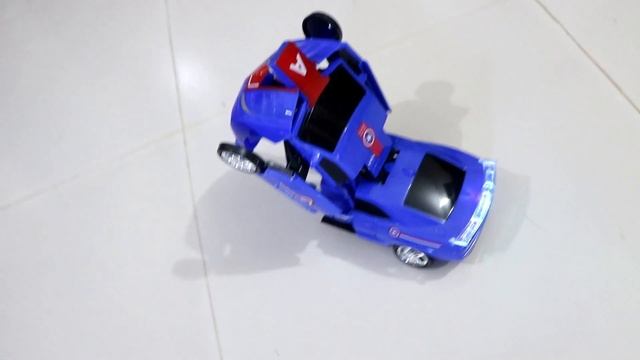 Deformation Super Power Transform Robot Car ! Light Music Bump and Go смотреть онлайн