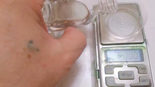 Окрашивание эпоксидной смолы с помощью красителя для эпоксидки. Часть 1 смотреть онлайн