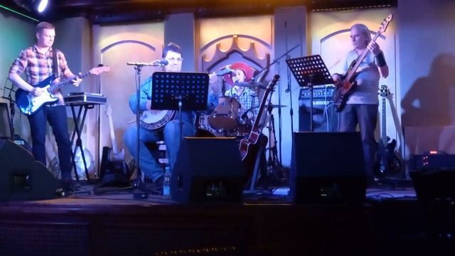 Кантри-группа Зеленые просторы - Roll in my sweet baby's arms (паб Ben Hall, 28 августа 2022 г.) смотреть онлайн