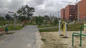 Купить трехкомнатную квартиру в советском районе Волгограда ЖК Парк Арена  сквер возле дома