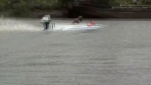 Водно-моторный спорт в Омске 29.05.2011.avi