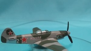 Самолетик военный винтовой