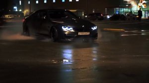 Катим по ночной Москве