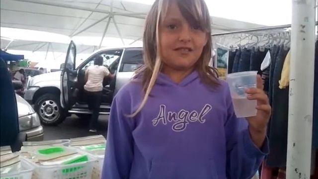 All natural, calorie free, Sugar Beater Stevia encourages kids to drink lots of water смотреть онлайн