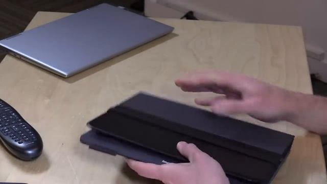 Logitech Universal Folio Review : Keyboard Case for iPad , Android, and Windows Tablets - 920-00833 смотреть онлайн