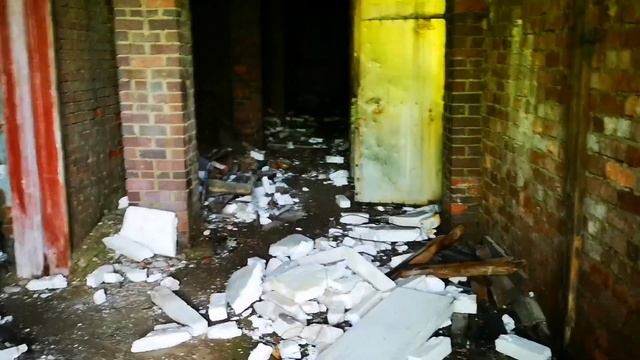 Алапаевск. Мост. Старый мясокомбинат. Екатерининский храм. смотреть онлайн