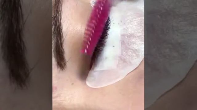 Подробнее про наращивание ресниц неполный объем от мастеров Lash-Hair смотреть онлайн