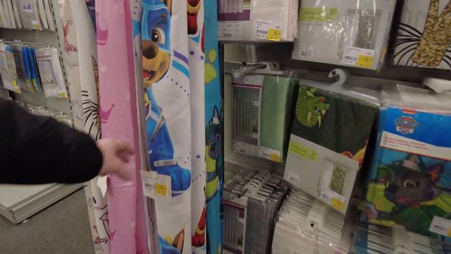 Начали ремонт у Денниса в комнате/ Ищем обои/ Купили подарок на ДР смотреть онлайн