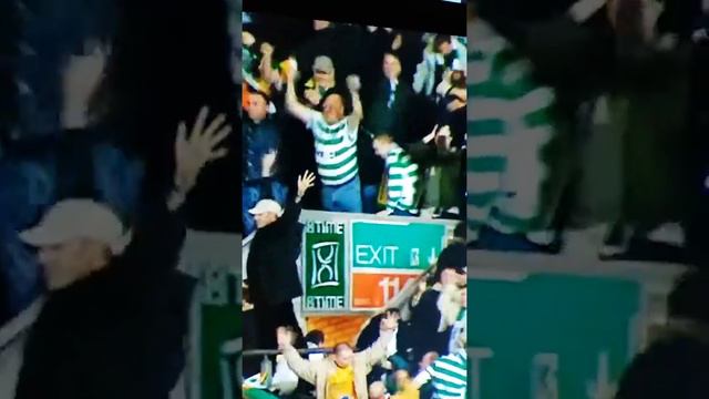 Celtic FC Best fan celebration of all-time