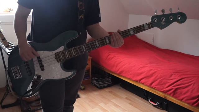 Muse - Sing For Absolution (Bass cover) смотреть онлайн