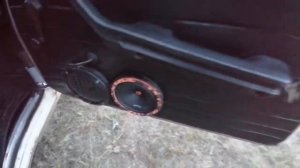 Сравнение звучания штатной акутсики и DL Audio Barracuda 165 в ВАЗ 2106
