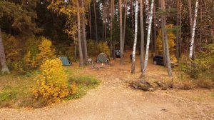 Осенний кемпинг на Рузском водохранилище в Подмосковье