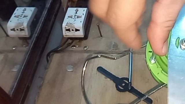 How to Assemble Cordless Electric Lawn Mower/Grass Cutter смотреть онлайн