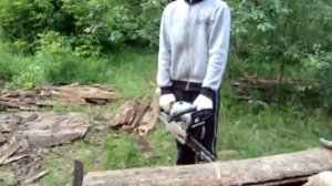 Как профисионалы пилят дрова.