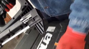 Монтажный пистолет Toua gsn 50e против перфоратора