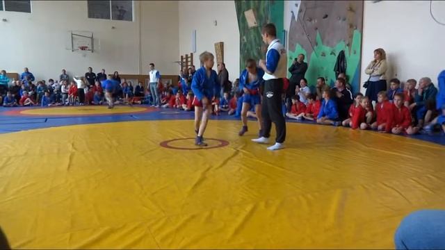 Самбо, городской турнир Димитровграда 02.06.18г смотреть онлайн