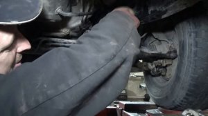 Prado 95 . Передний стабилизатор , втулки , серьги .