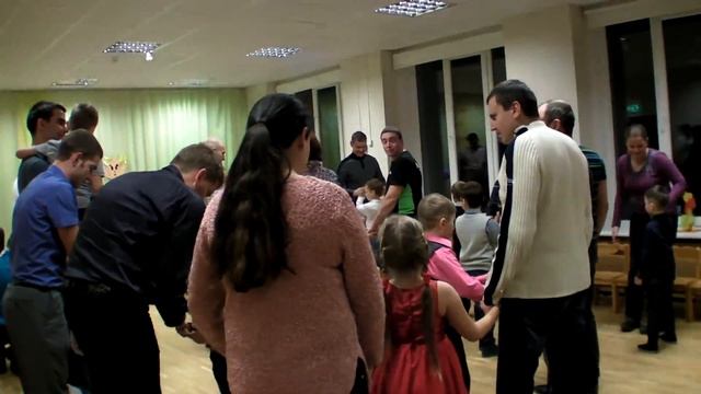 День Папы 2015 21.10.2015 смотреть онлайн