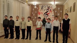 "Солдатушки бравы ребятушки" исполняет ансамбль мальчиков "Фантазëры"