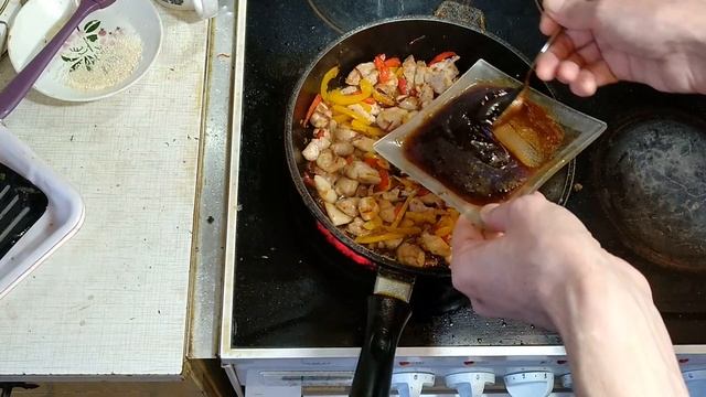 Филе куриных бедер в соусе Терияки. Курица-терияки.