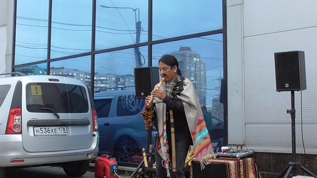 Индеец поет о прекрасной даме! Inty «Pakarina». смотреть онлайн