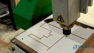 Фрезерно-гравировальный станок с ЧПУ WoodTec H 2030 на производстве у клиента