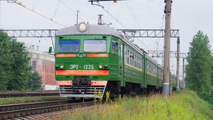 Уходящая эпоха. Электропоезда ЭР2. Russian electric train ER2.
