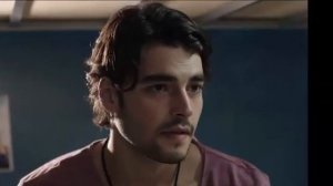 Эбру Шахин отправил песню Акыну Акинозю!