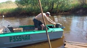 Заводим подвесной мотор Вихрь 25.