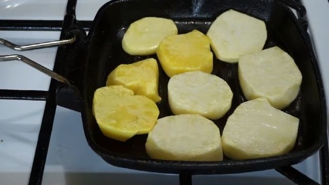 Супер Сочный Картофель запеченный С сыром и Чесноком и томатом