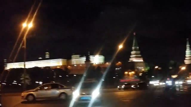 По дороге на Красную площадь смотреть онлайн