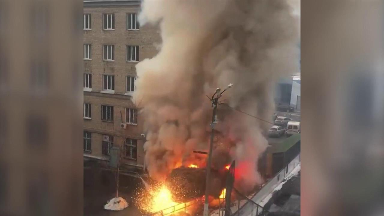 Предварительной причиной взрыва и пожара в поликли...азывают аварийное состояние электрооборудования