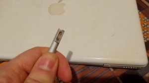 Почему греется разъём зарядного кабеля magsafe на macbook air