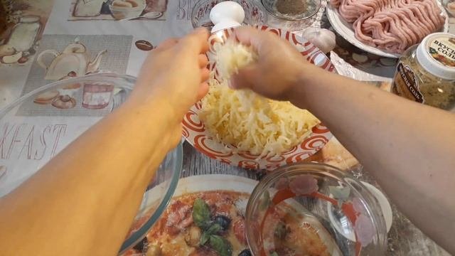 КОТЛЕТЫ -  ЭКОНОМ ВАРИАНТ/КАК БЫСТРО НАКОРМИТЬ БОЛЬШУЮ СЕМЬЮ / ИЛИ НОВЫЙ  ВКУС ДОМАШНИХ КОТЛЕТ??