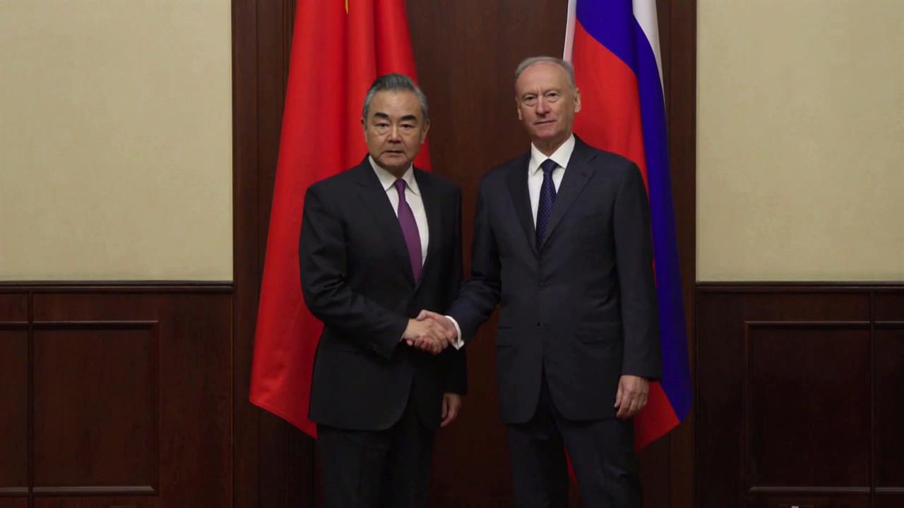 Николай Патрушев провел переговоры с министром иностранных дел КНР