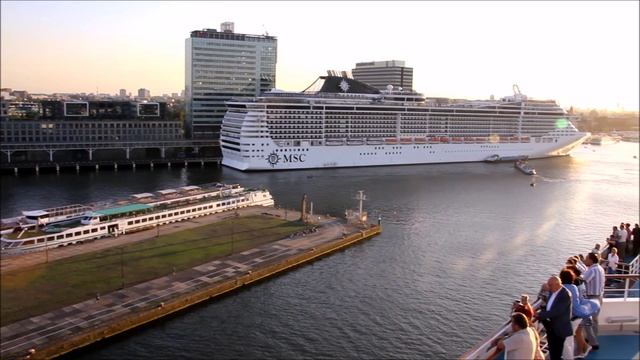 Круиз вокруг Европы на "Costa Pacifica". Вид на Амстердам с верхней палубы лайнера! Отплытие!