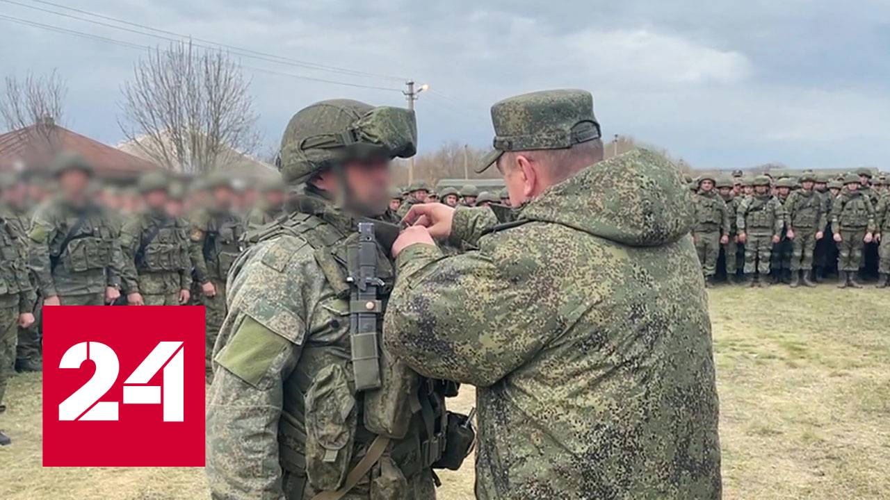 Поддержка специальной военной операции. Командующий ЦВО 2022. Солдаты специальной военной операции. Командующий спецоперацией на Украине наградил. Русские военные.