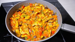 Любимый рецепт моей семьи! Куриное филе с баклажанами! Невероятно вкусный ужин!