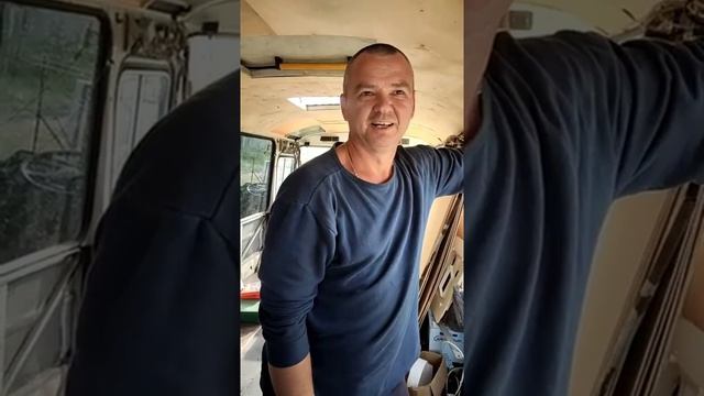 строим ДОМ на КОЛЕСАХ, основной профиль ?@palgovi4i #shorts #домнаколесах #автобус