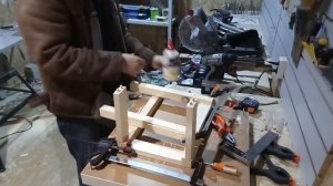 Табурет со ступенькой из дерева своими руками/Табурет - стремянка.