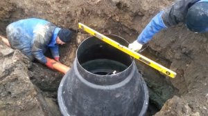 Монтаж станции биологической очистки «Кристалл»