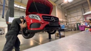 Mercedes GLA : How to remove the front bumper