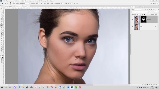 Разглаживание кожи и добавление текстуры при ретушировании в Adobe Photoshop
