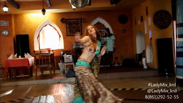 Наталья Потапова, восточные танцы Краснодар, шоу-группа LadyMix г. Краснодар 8(861)292-52-55