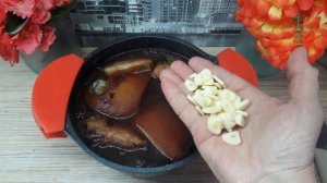 Как приготовить грудинку в луковой шелухе