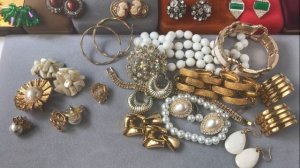 117. Распаковка посылки с винтажной бижутерией. Винтажный лот. Белый или золотой?