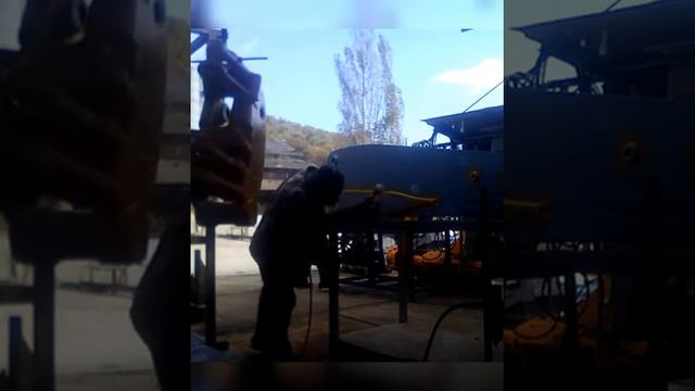 Погрузчик JCB.Восстановление отверстий каретки. Покраска . чугун. #