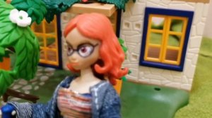 Маринетт готовится к своему дню рождения! Шестнадцатилетие Маринетт!