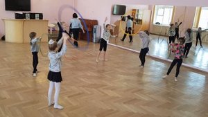 ДТЮ 25.12.2021 ГИМНАСТИКА. Младшая группа - Завершающий урок(5)